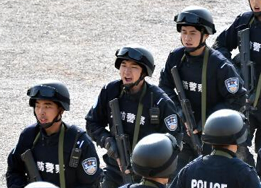 �й�����֧����������ά�;�������Ӿ��м�ѵ�㱨������