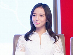 《转身说爱你》将播 王珞丹被三型男“爱的抱抱””