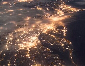 ���Աץ�ı����������֮�⡰��ײ��˲��׳�۾���