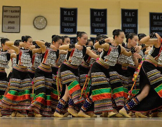 �й�������־���趯����У԰��