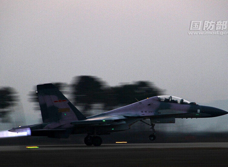 ��ž��ۺ�ɫ��30ս���������Կ���ս��