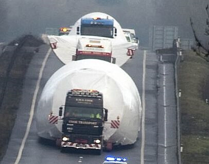 ����747��������ռ����· �γ��ŶӵȺ�