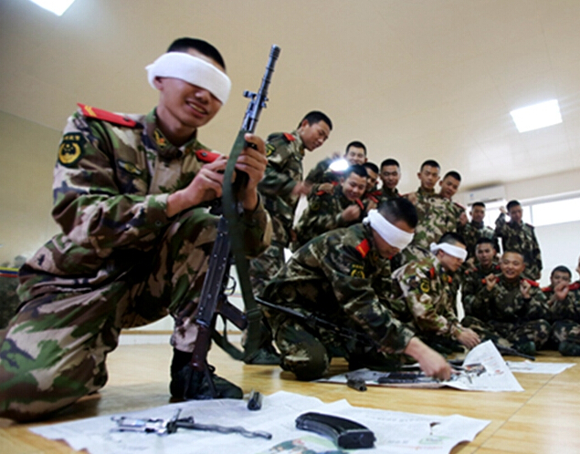 �㶫�߷��侯�������� ���۲�ǹ����12�롱