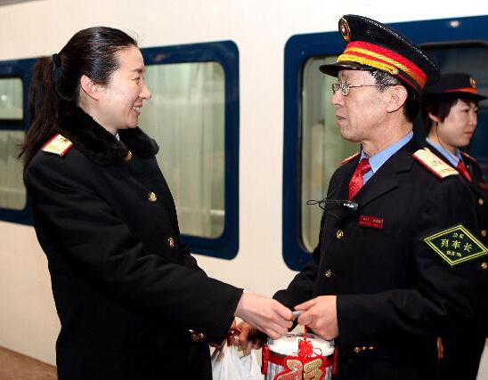 �ϳ��������һ�γ�Ϧ����·��