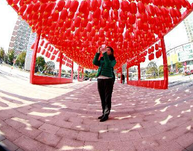 ���ڽ�����ζŨ��