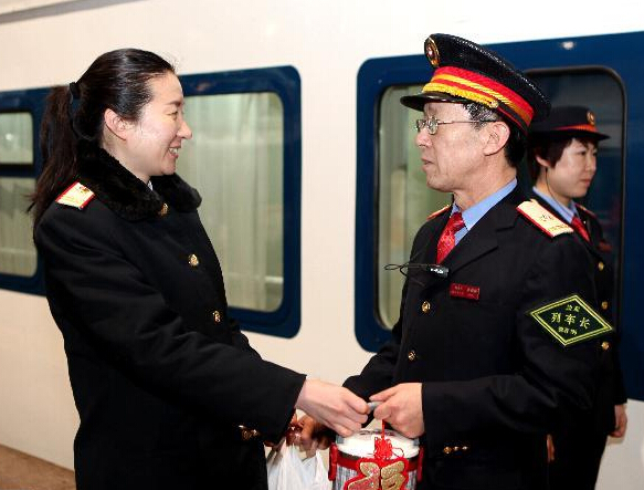 �ϳ��������һ�γ�Ϧ����·��