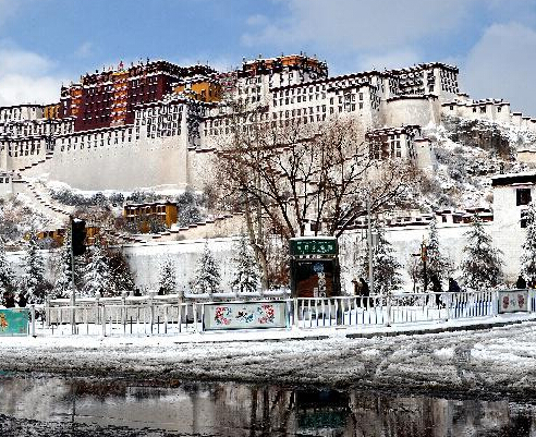 ����ӭ����20�������ѩ��