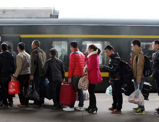 ����ӭ���ں���һ�ַ��̿����߷塱