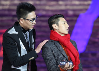 撒贝宁自曝最爱唱 最想被李宗盛邀上演唱会(图)”