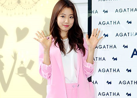 朴信惠确认将参加湖南卫视元宵喜乐会”