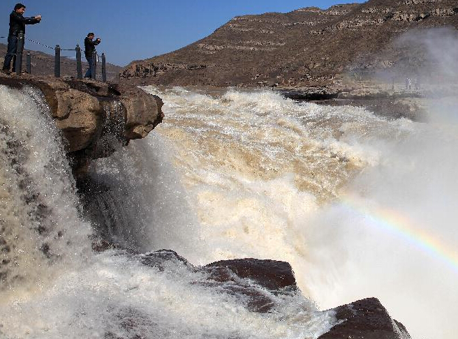 ��ѩ�ڻ��ĺ����ٲ�ӭ����������