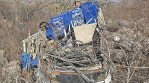 ���ϴ��׹��׷�٣�˾������· ����ǰ��ɲ��ס����