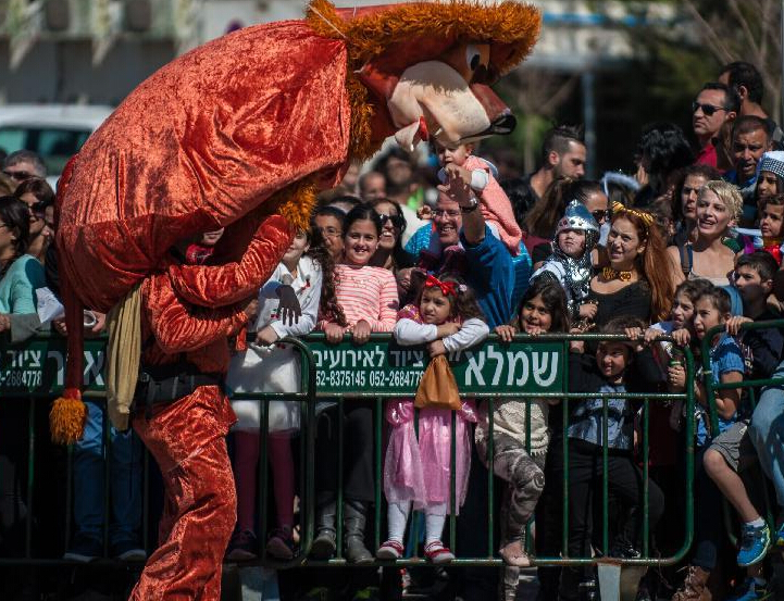 ��ɫ�л������ֽڡ�