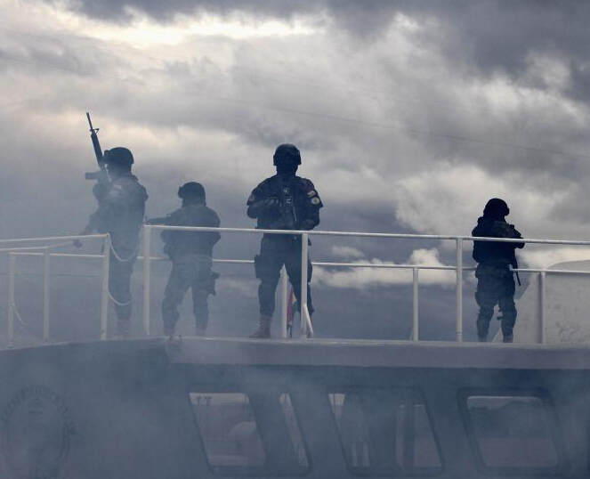 ����ά�Ǽ�������Ѳ�ߵĵĿ����� �������Ƭ��