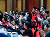 �������ίԱ�ײ��� ��ף�����ˡ���Ů�ڡ�