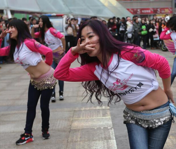 �Ͼ�������������趯��Ӱ��