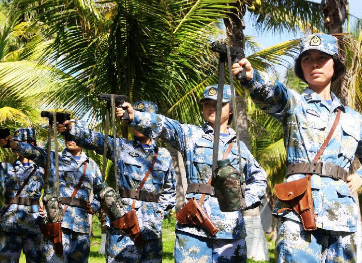 ��ɳŮ��������� ��ǹ�Ϲ�ˮ����