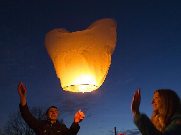 ��˹�����ڷ������ף��Ů�� ��Ӱʦ��׽����˲�䡱