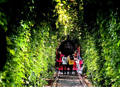 �人����֡��λ����š�����Ұ����+���οռ䡱