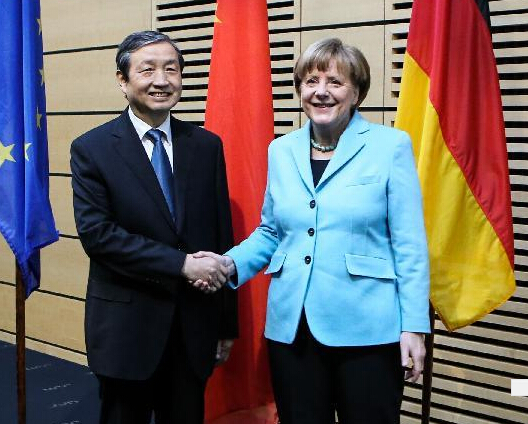 �¹�����Ĭ�˶����������