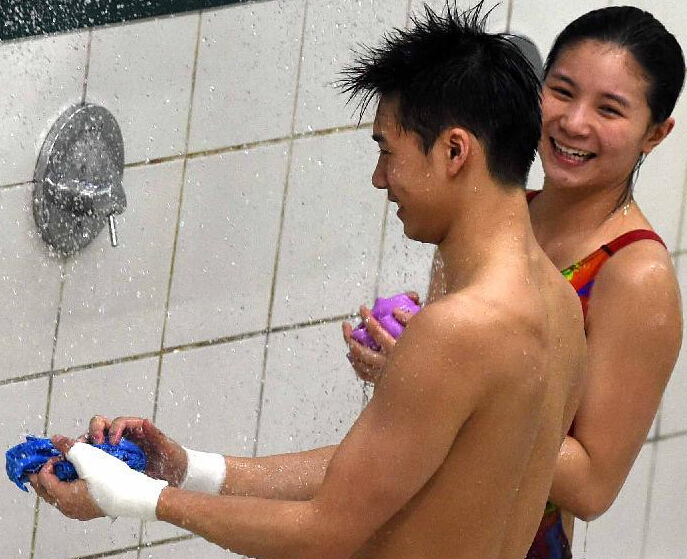 ����Ӿ������ϵ�������°�ɭ/���˻�û��3�װ�ھ���