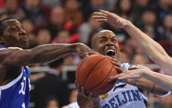 CBA总决赛第三场 北京一分惜败辽宁”