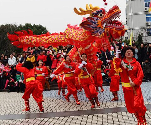 浙江舟山欢喜闹元宵 海岛民俗大巡游”