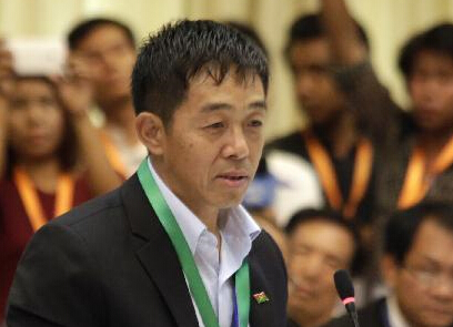 �����������������ط���װ���е����ֺ�̸��