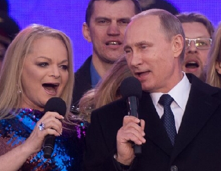 Ī˹�����ڼ�����ף�����������һ���� �վ��׳����衱