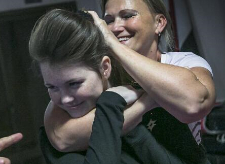 ��̬������Ů������������ѵ�ࡱ