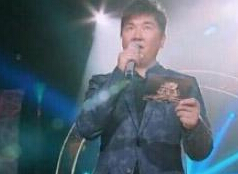 孙楠评价张国荣歌曲惹争议 遭网友炮轰太狂妄”