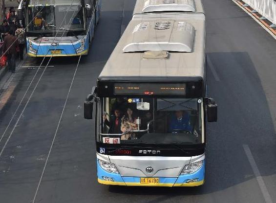 ���ʹ��綯�����ڱ����ؿ���·������ؿ���143�ˡ�