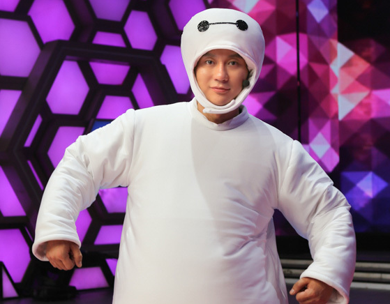 李晨登《快本》 变大白发预告:小心笑破肚皮”