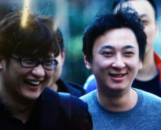 “国民老公“王思聪惊现KBS 与韩星进排练厅”