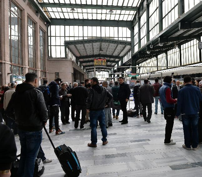 土耳其40多个省市电力中断”