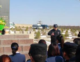 �½������ؾ���չ����ɨĹ����Ӣ�һ��