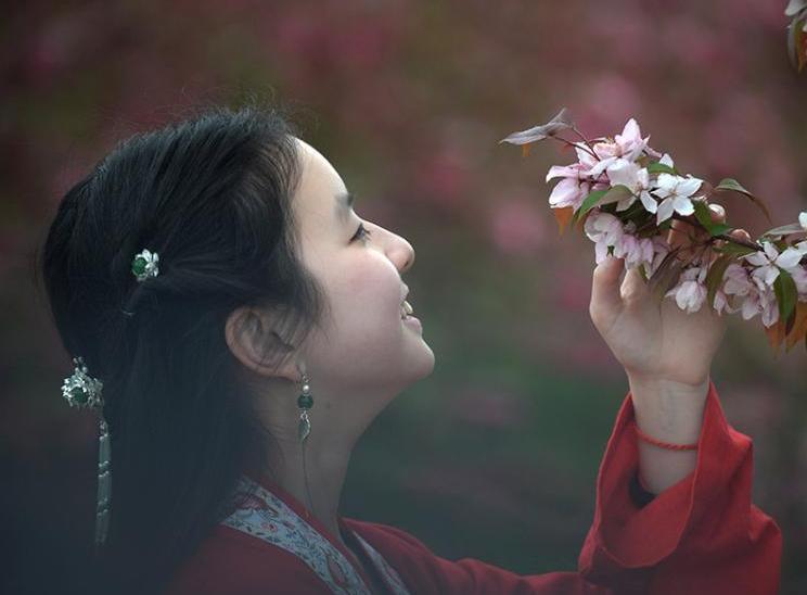 �Ͼ��������Ź�װ�߽��ֿ��ͺ����洩Խ��