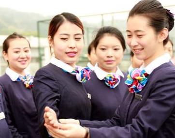 �ϸ����������ڼ� ���߽㡱����æ��