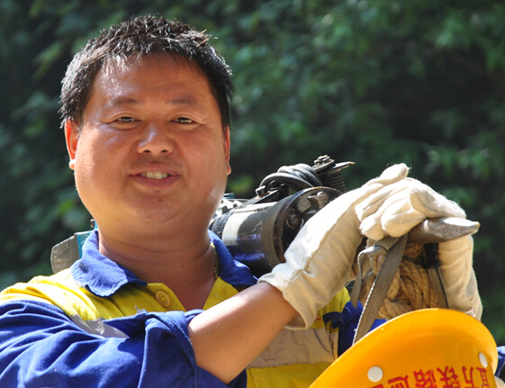 ������ְ����³���ҡ�