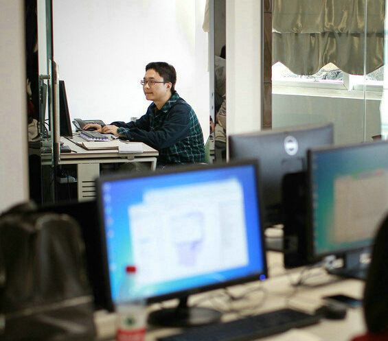 大数据的弄潮儿”