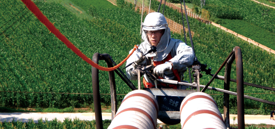 ������������ְ�����ǶԾ�ҵ�ͷ��׵�����