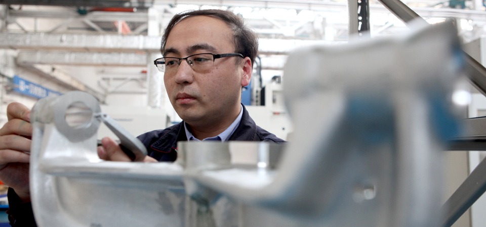 �������״��ġ�����˼ά������ɵ�ӹ����巨����20�������ͼӹ����������뵽��Ʒ���չ����