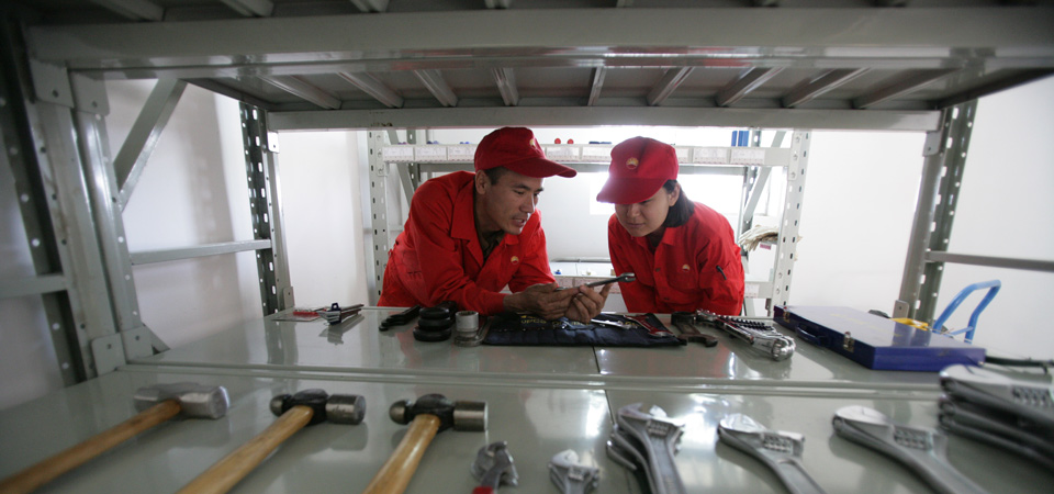 ���������ᴴ����ר��ʯ���˽��м�������Ϣ�������½�ʯ�ͼ���������վ