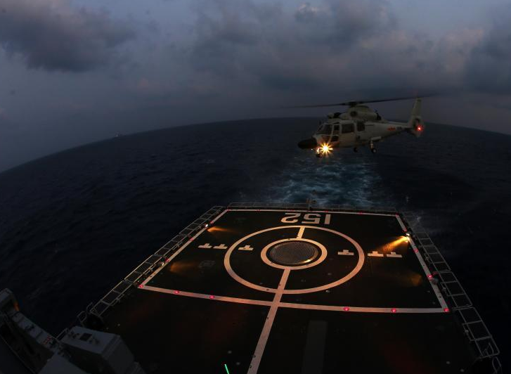 ֱ����ž�������ӽ���ֱ��������ҹ����ѵ����