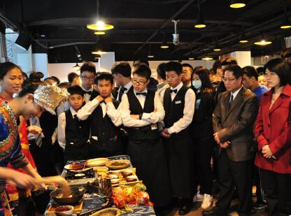 ���Ʈ�㱦��̨�塱