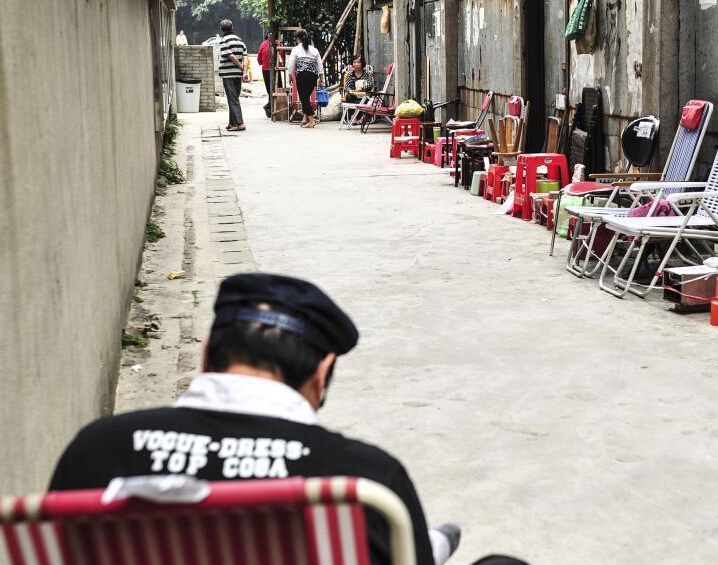 ����һ���̰��÷����ȵ���ѡ��40�����ε�ͨ���Ŷӡ�