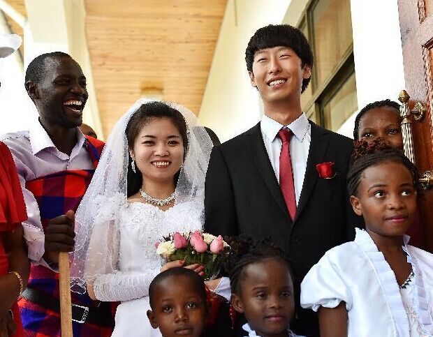 һ��90���й����˵ķ��޹��ػ���