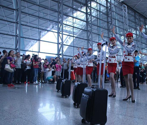 �ս���ٻ�������Сƻ�� �������������ԡ��˿͡�