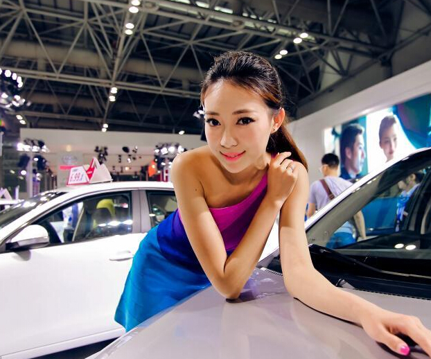 ���ݹ��ʳ�չ �ڳ�ģ�����涷�ޡ���