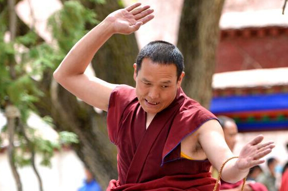 ����ɫ���� �쳹������羭����